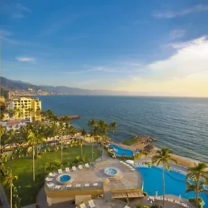 sunset-plaza-beach-resort-and-spa.hotelspuertovallarta.org/